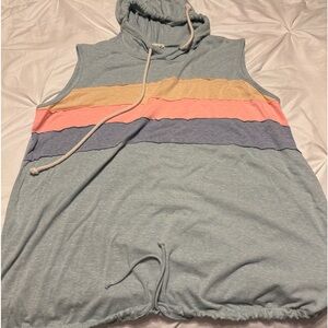 One really cute shirt for the summer. Great condition.